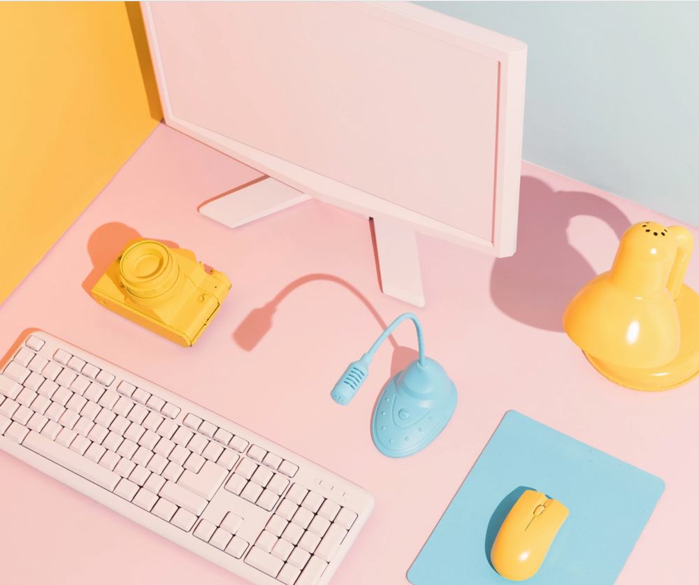 Professor Emily Najera collaborates on article about professional practices for Photographers